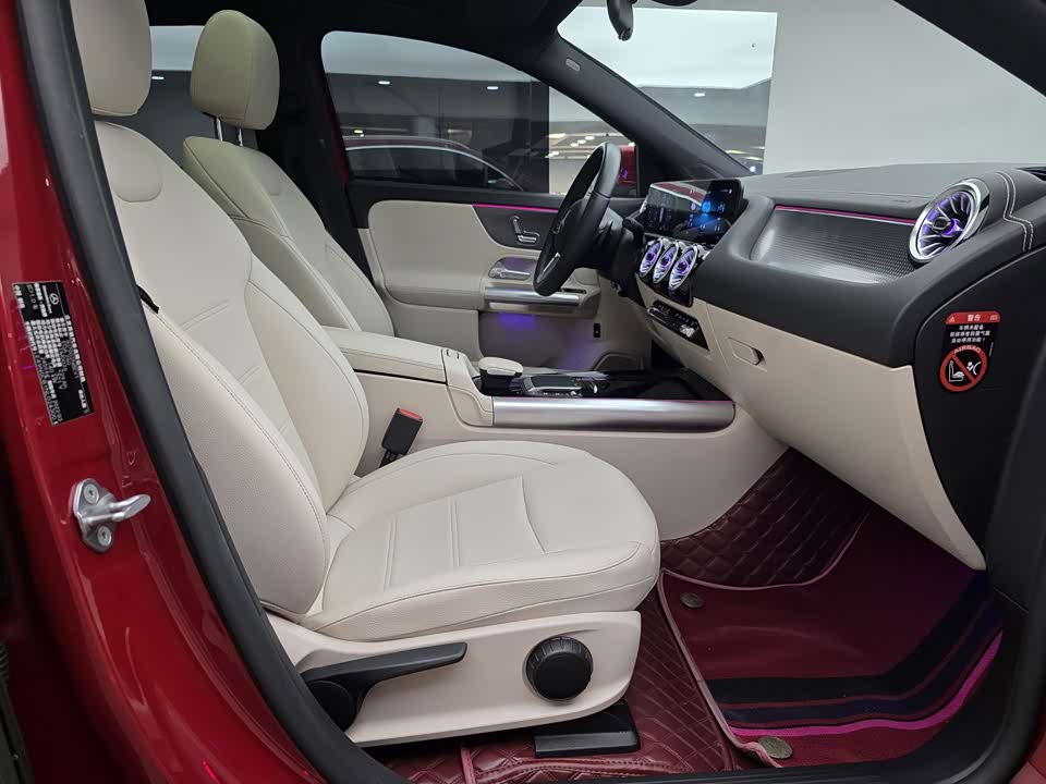 Mercedes-Benz EQA Mercedes-Benz EQA