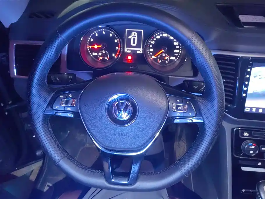 Volkswagen Tourang