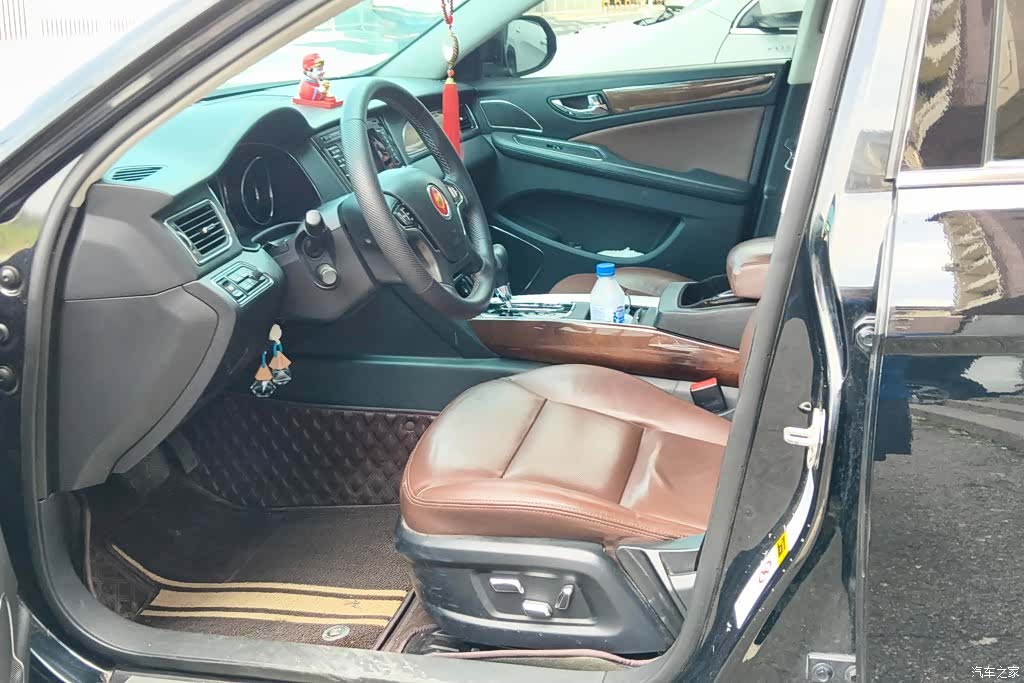 Hongqi H7, 2017 9