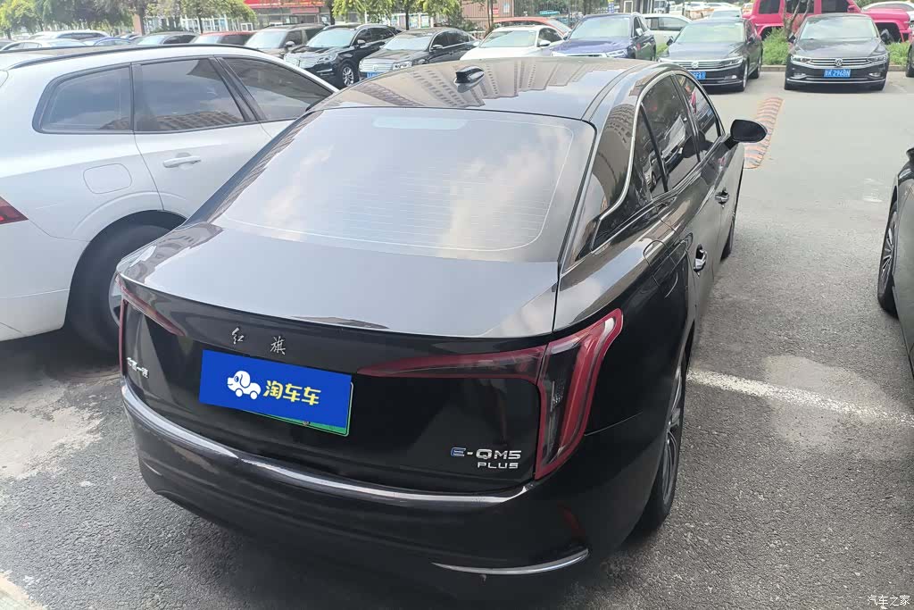 Hongqi QM5, 2024 3