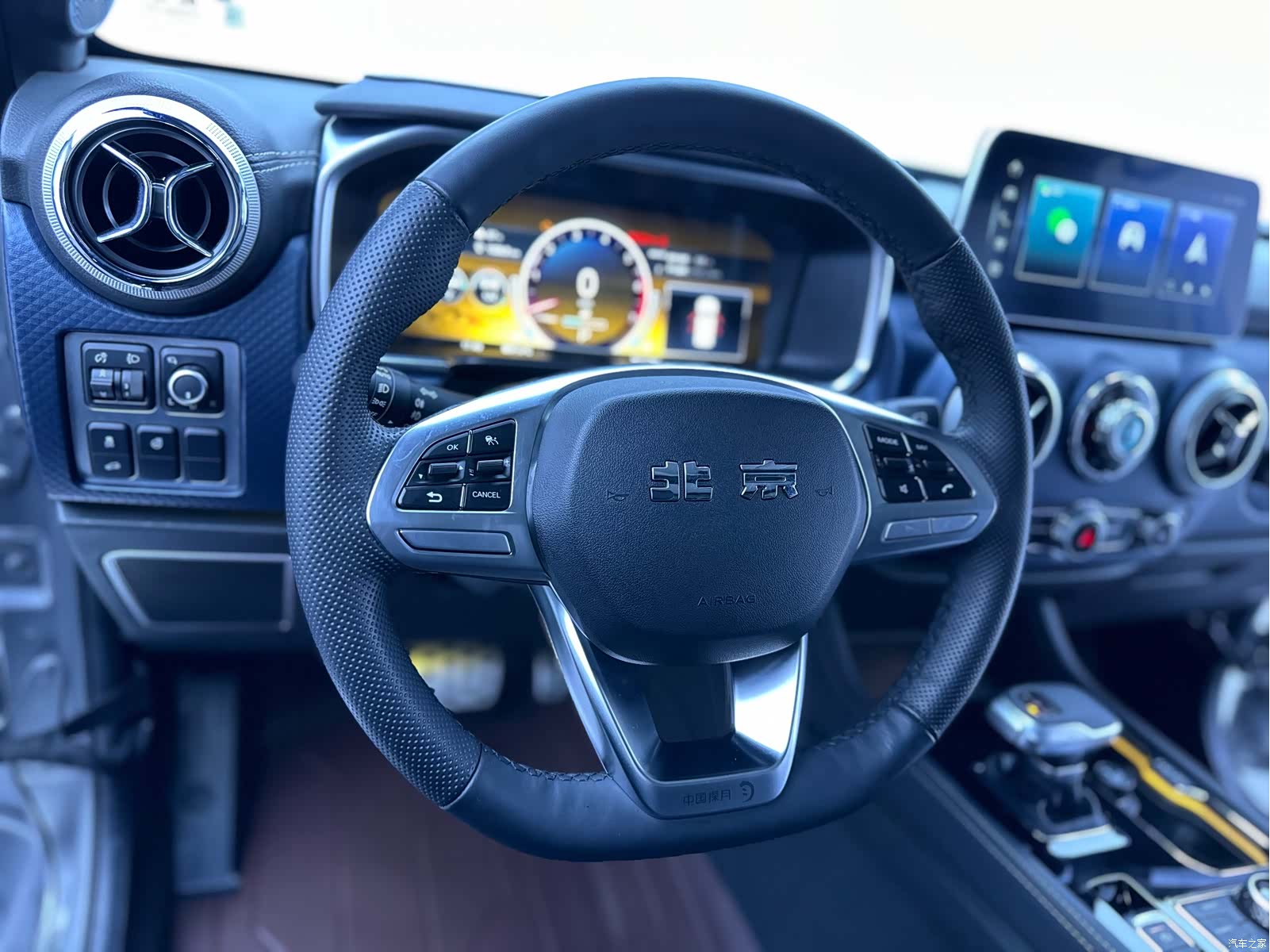 BAIC BJ40, 2023 15