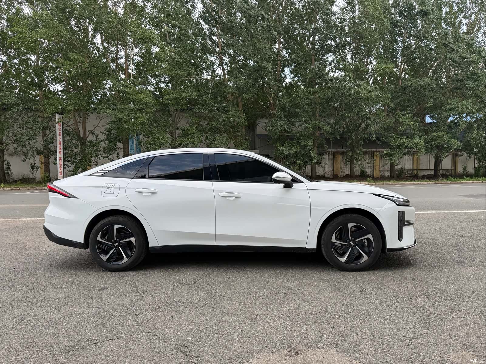 Geely Galaxy L6, 2025 4