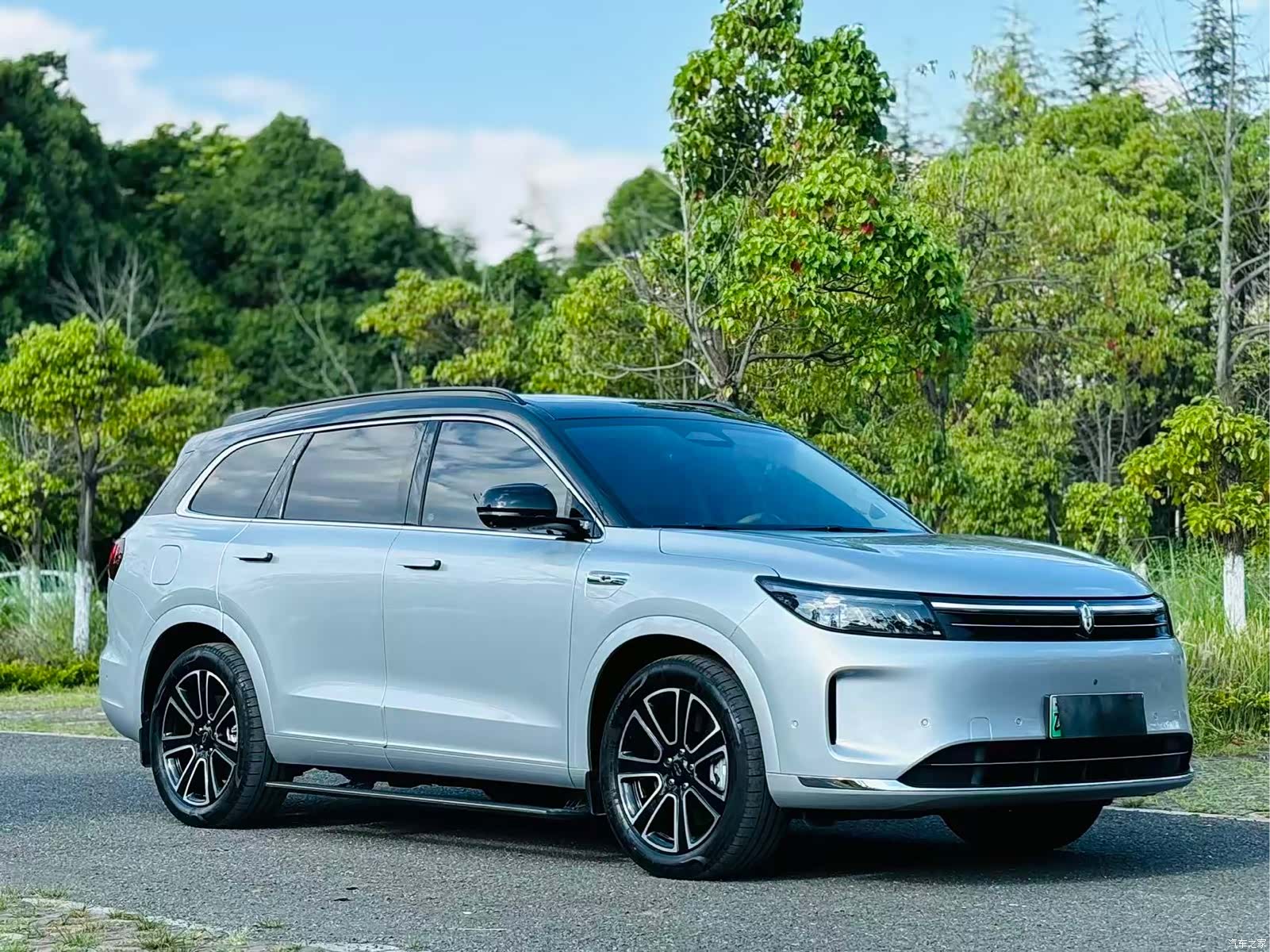AITO M7, 2024 3