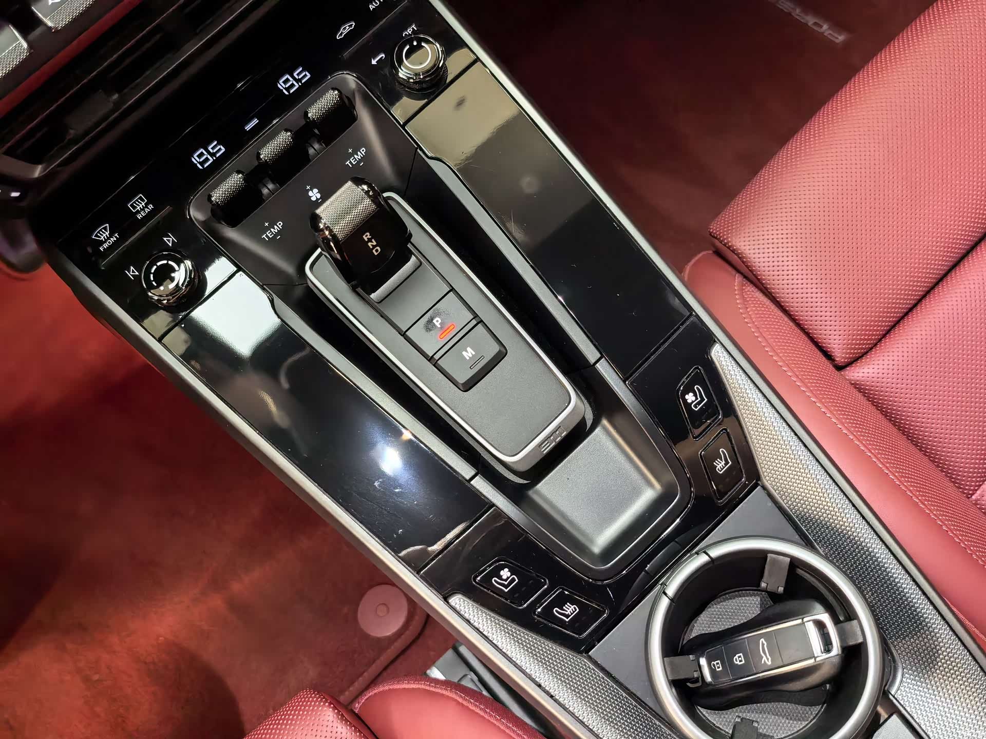 Porsche 911, 2023 14