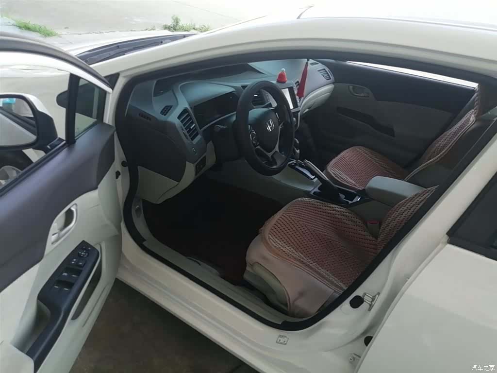 Honda Civic, 2014 16
