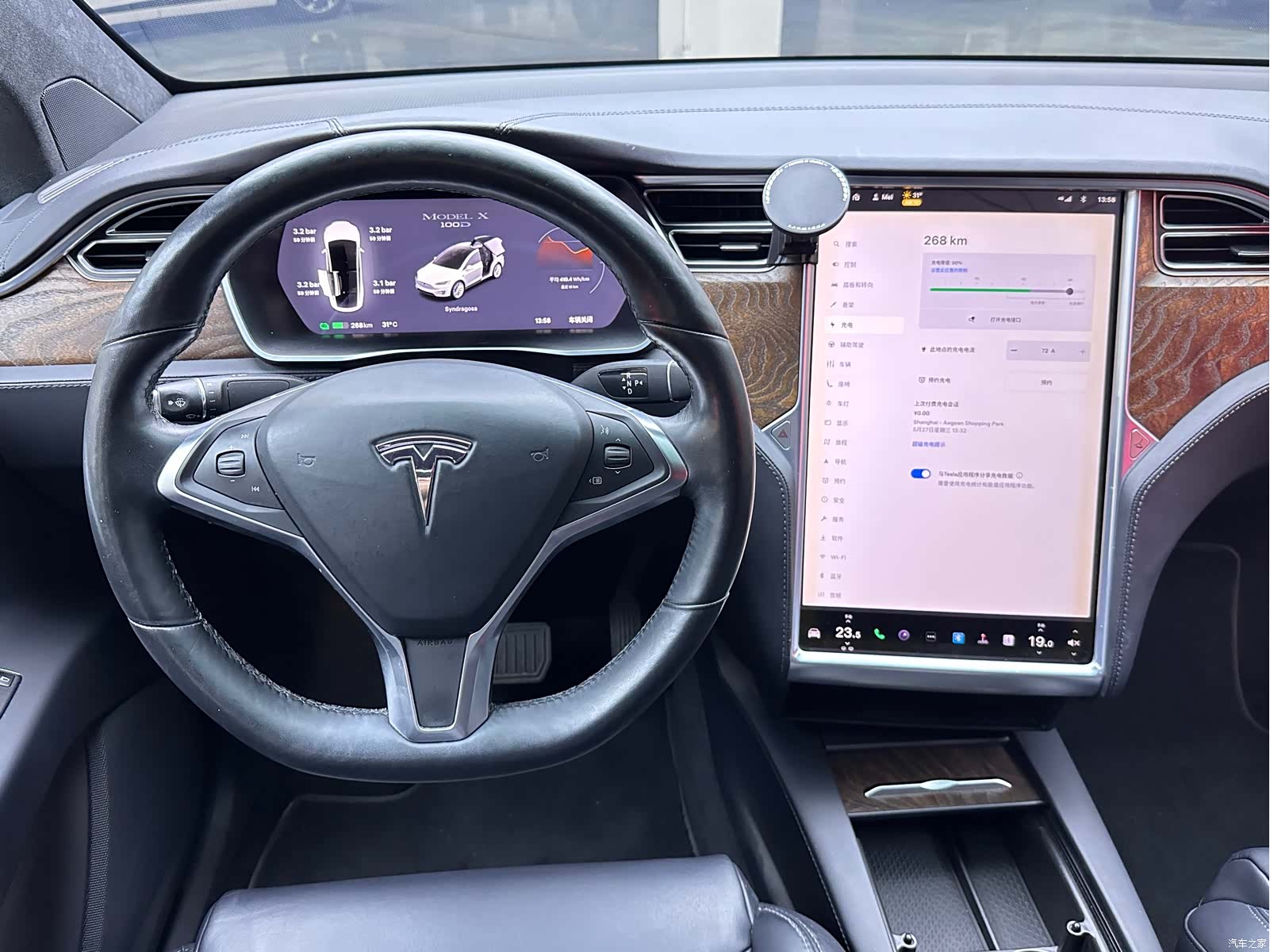 Tesla Model X, 2018 15