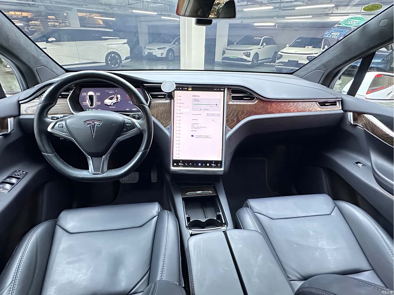 Tesla Model X, 2018 11