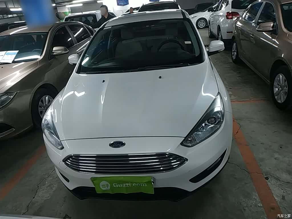 Ford Focus, 2015 3