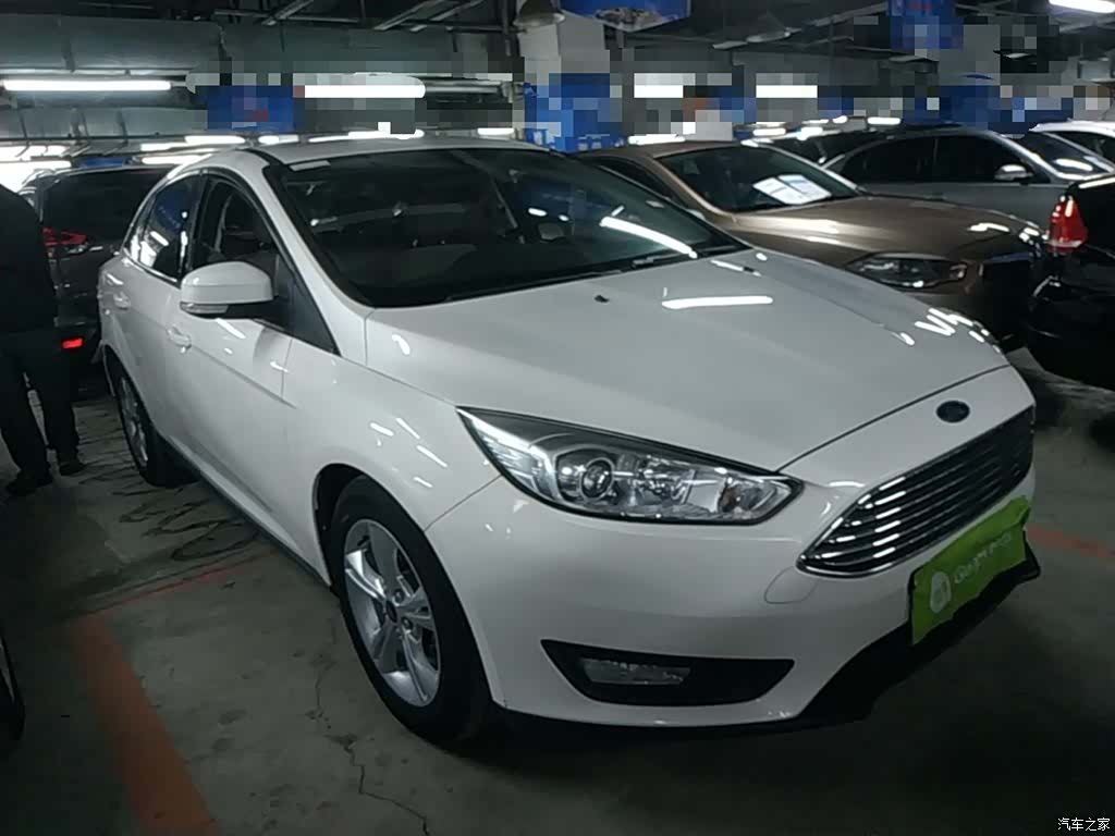 Ford Focus, 2015 4