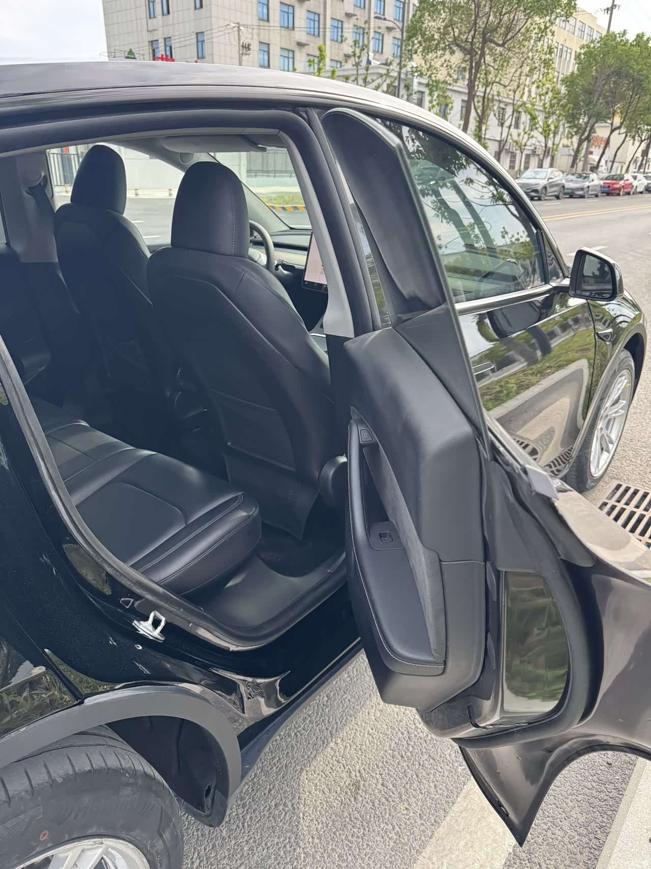 Tesla Model Y, 2022 9
