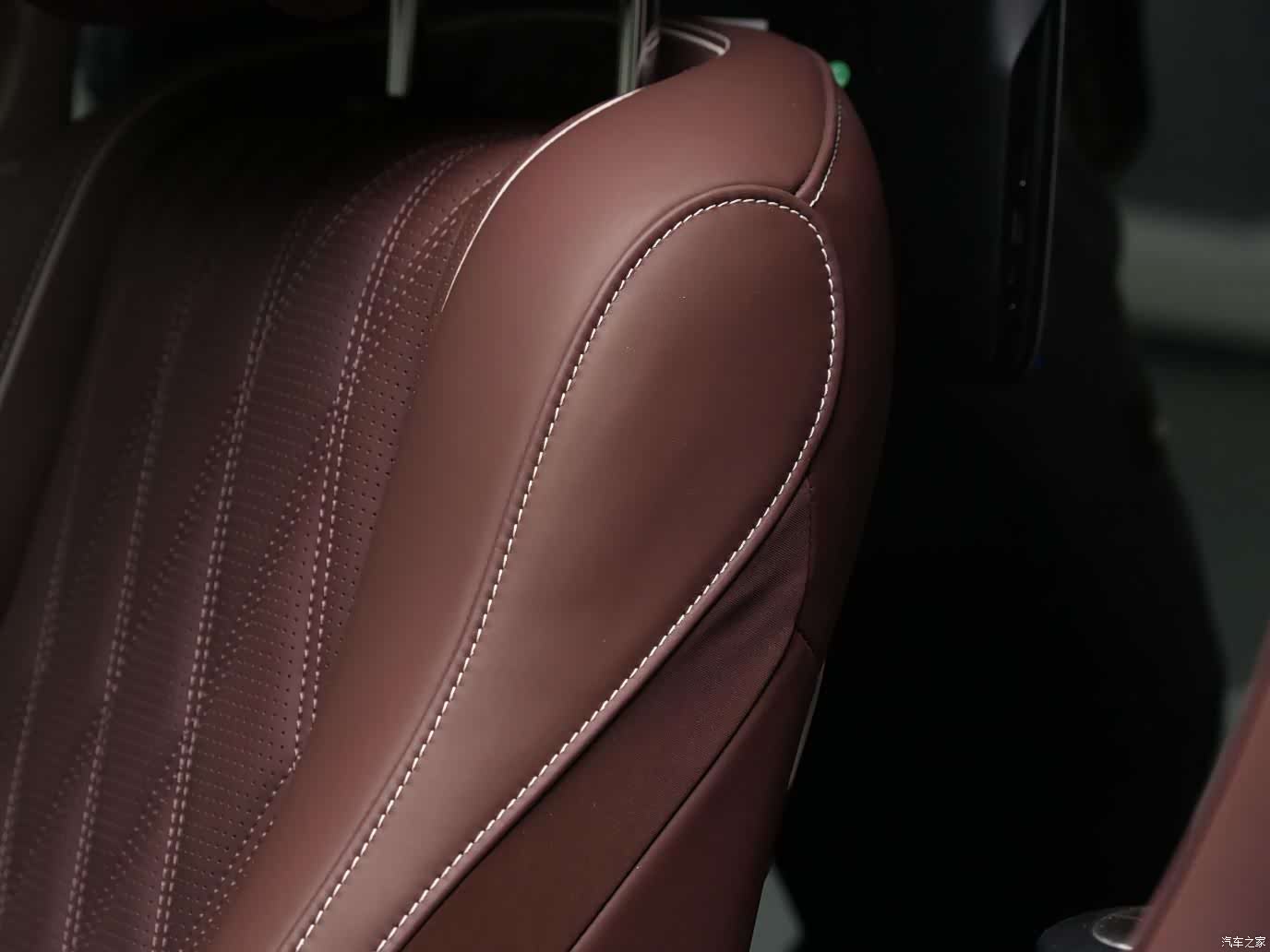 Maybach GLS, 2024 16