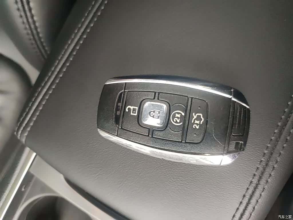 Lincoln MKZ, 2018 9