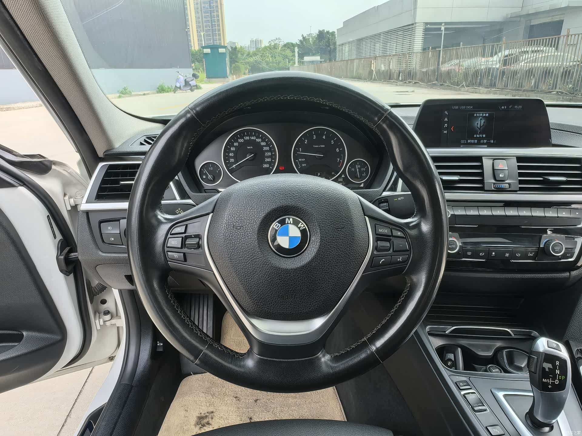 BMW 3 Series, 2017 12