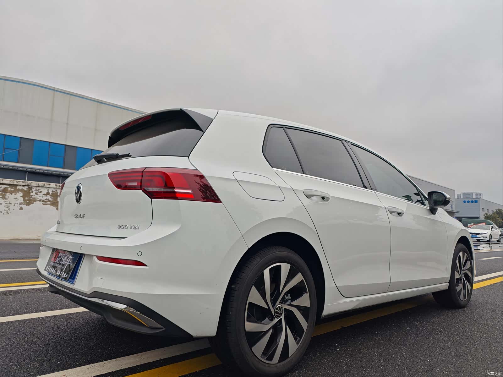 Volkswagen Golf, 2026 8