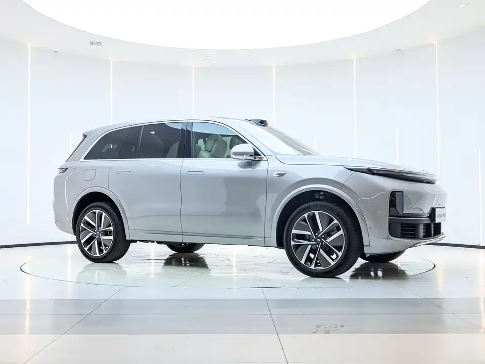 Li Auto Ideal L8
