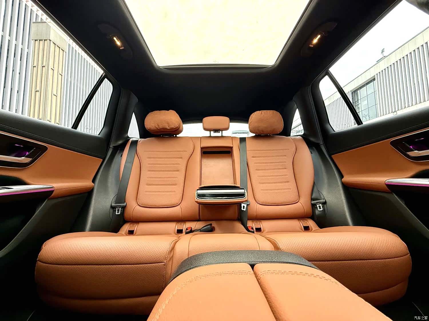 Mercedes-Benz GLC, 2024 6
