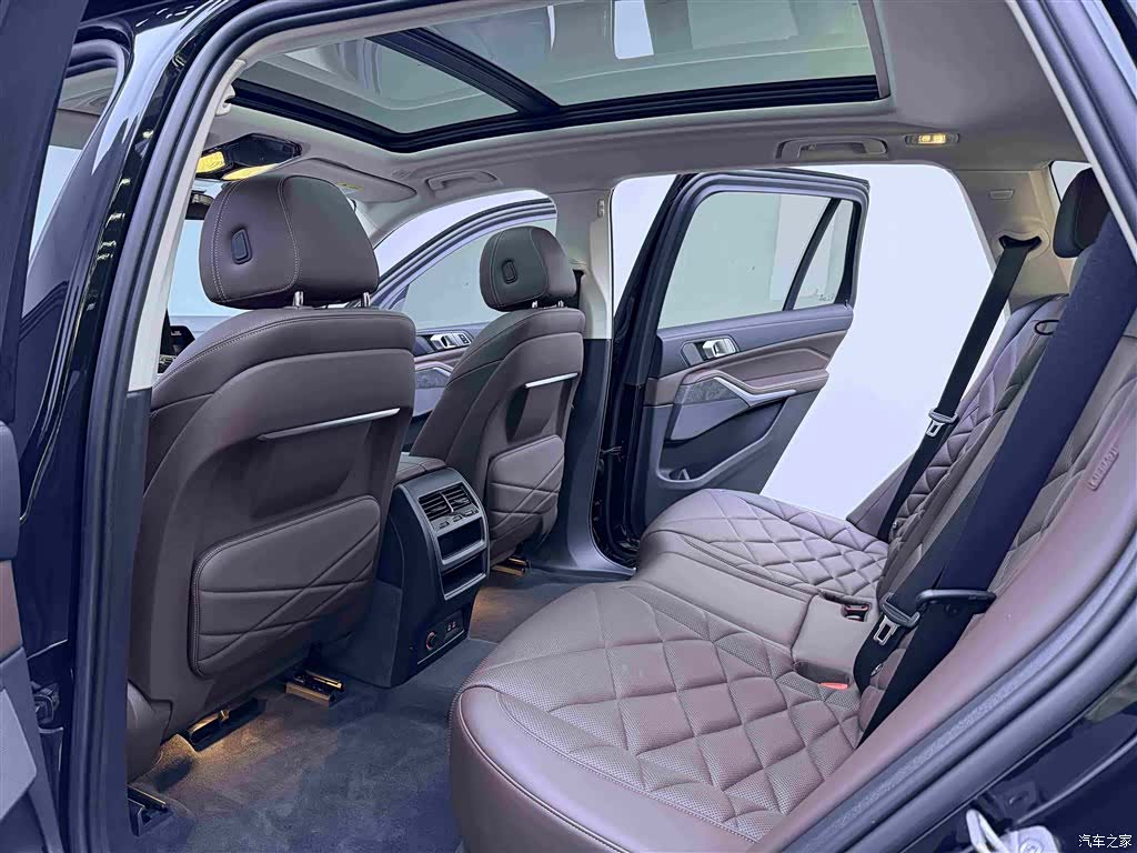 BMW X5, 2022 10