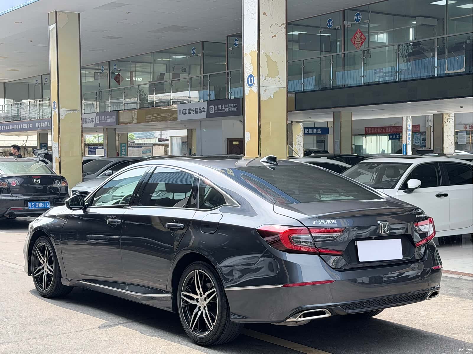 Honda Accord, 2022 13