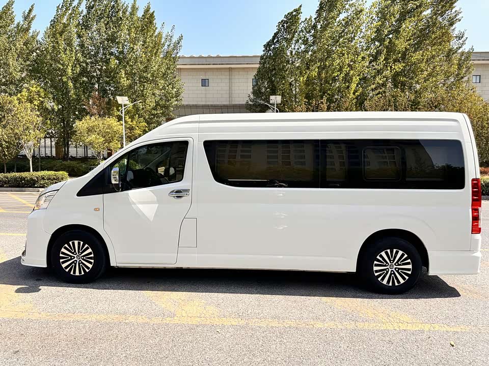 Toyota HIACE Toyota HIACE