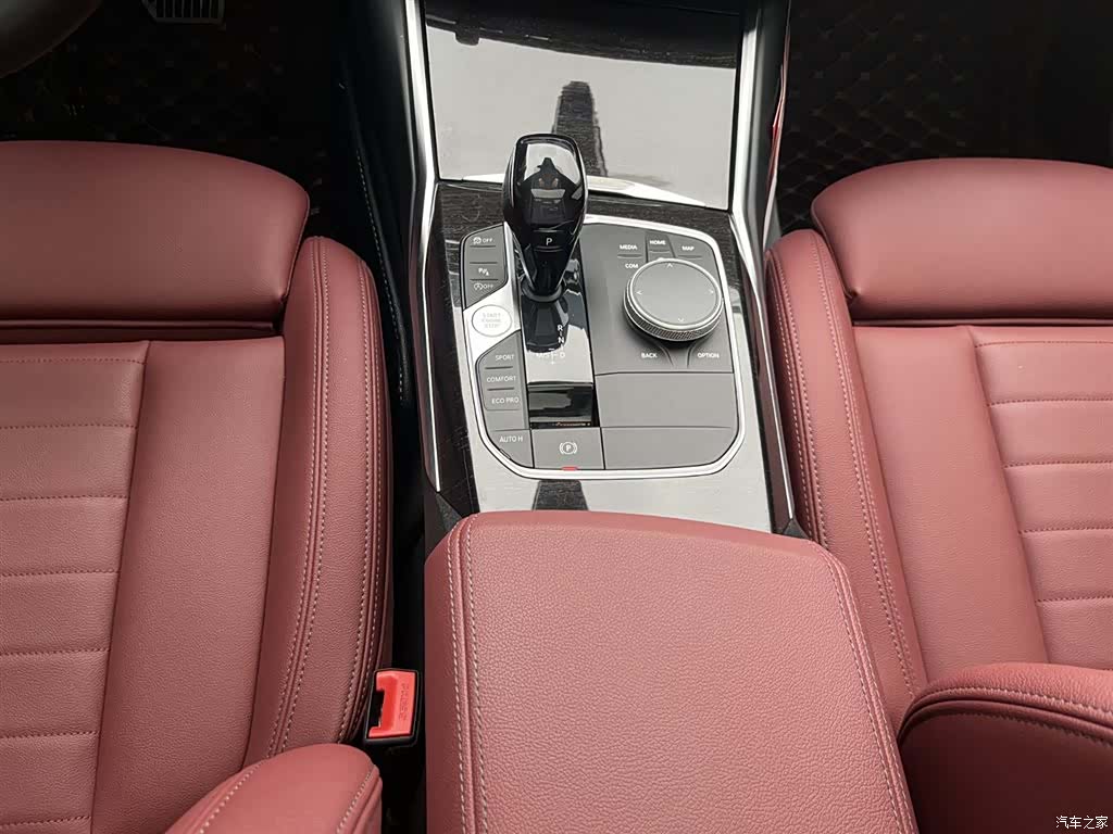 BMW 3 Series, 2021 23