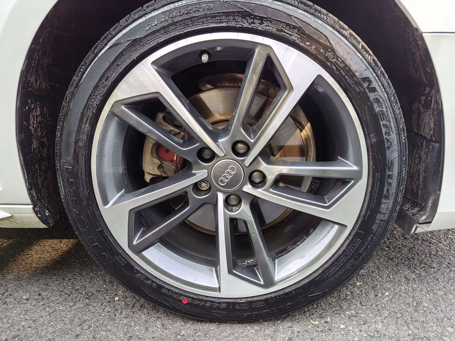 Audi A4L, 2019 8