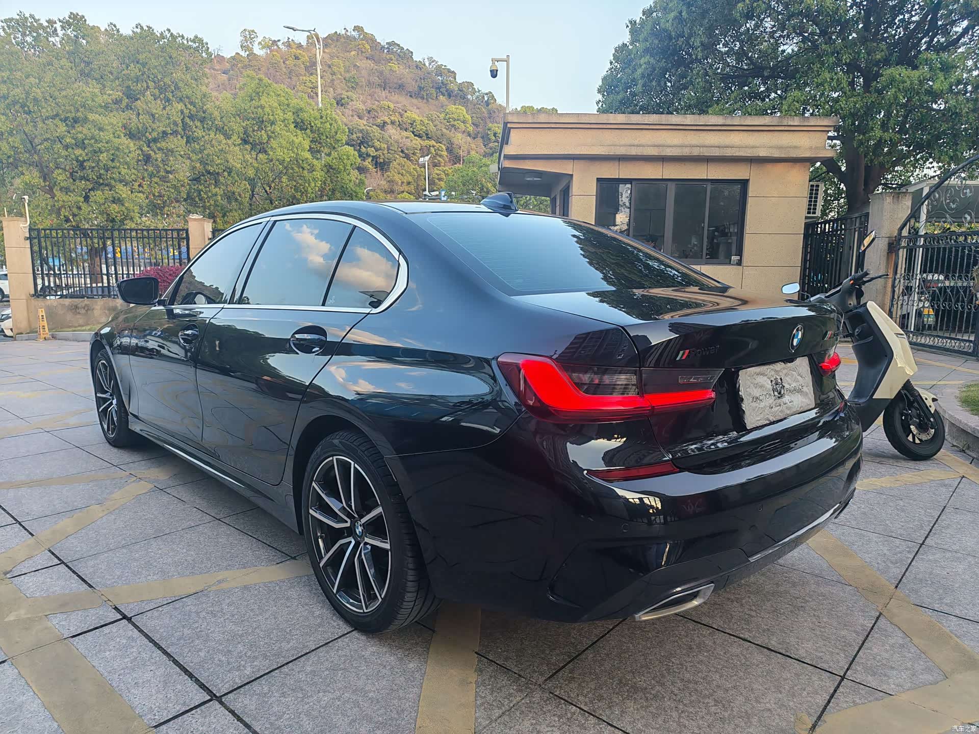 BMW 3 Series, 2022 10