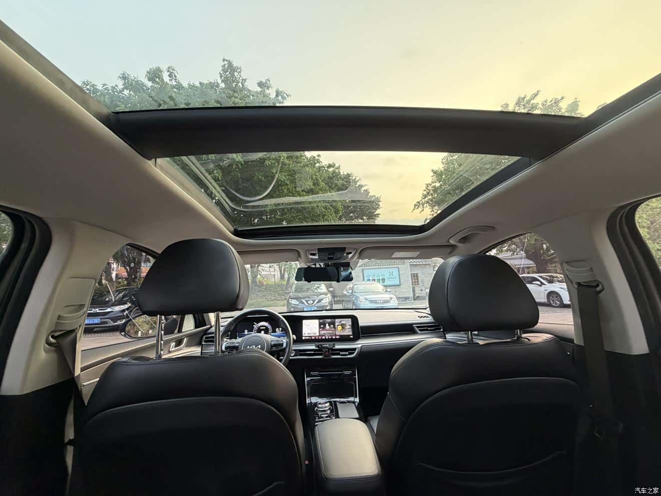 Kia K5, 2021 11