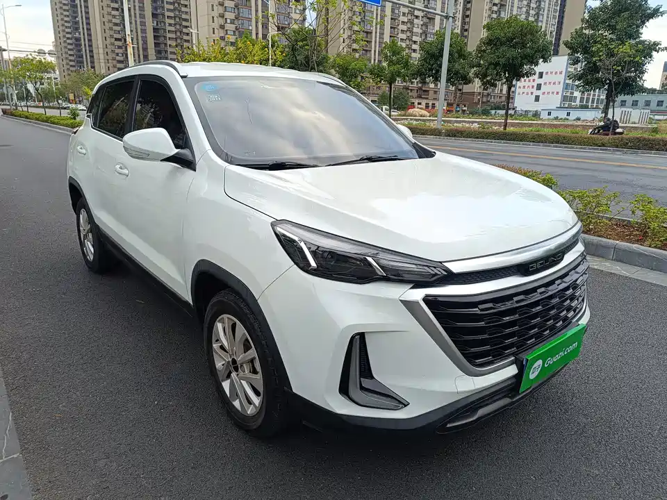 BAIC Beijing X3