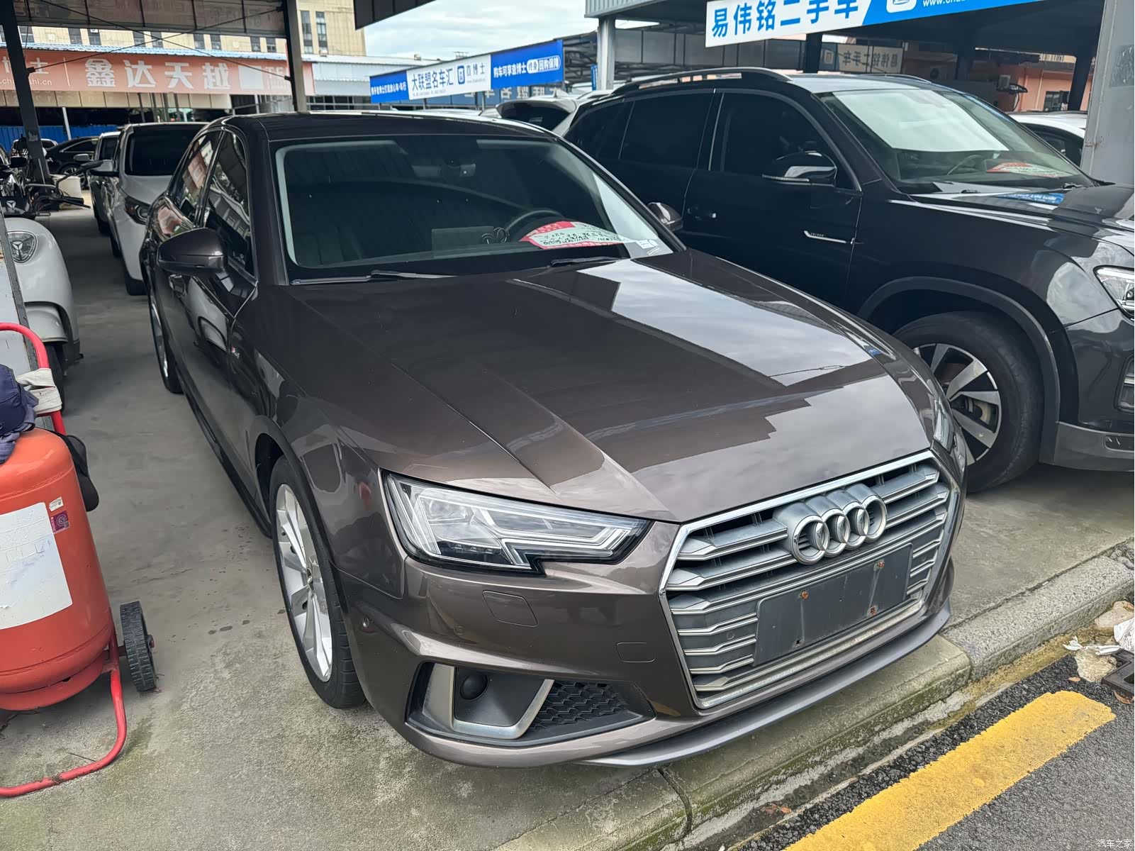 Audi A4L, 2019 3