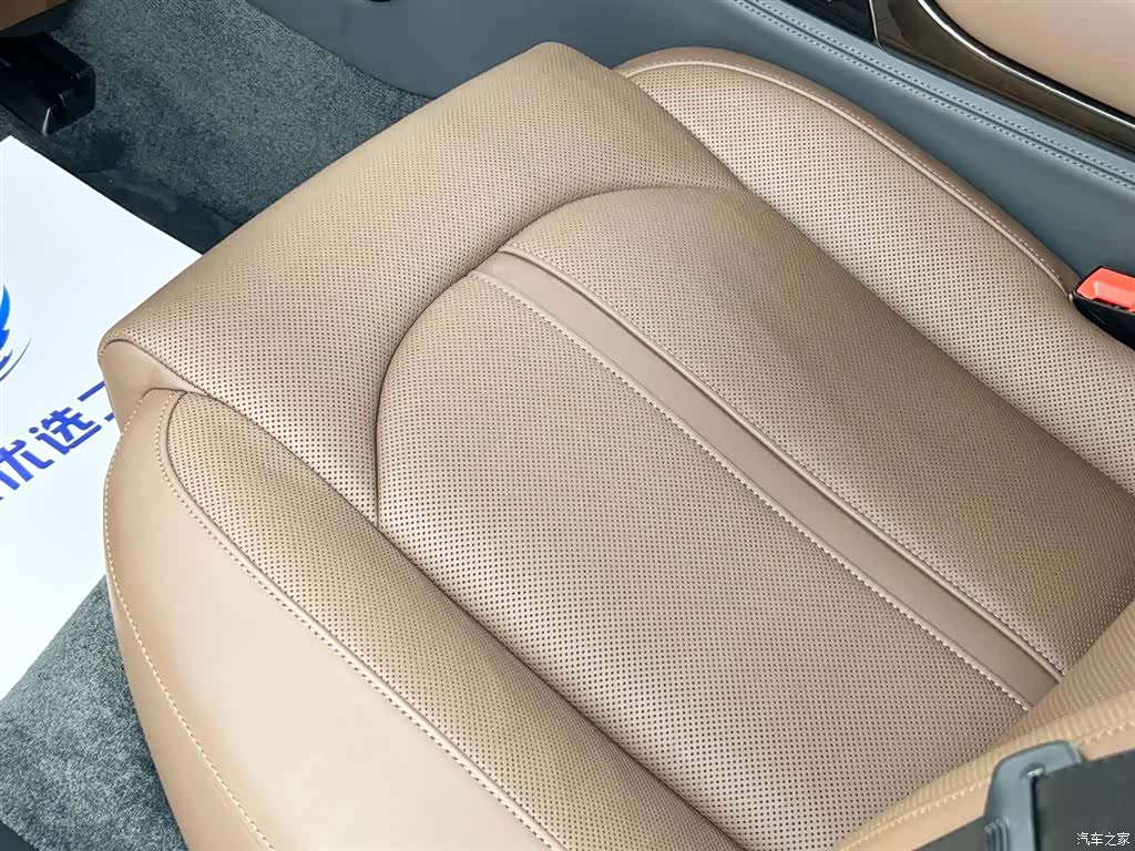 Audi A8L, 2015 12