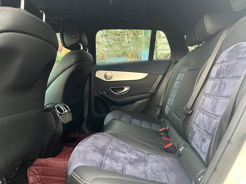 Mercedes-Benz EQC Mercedes-Benz EQC