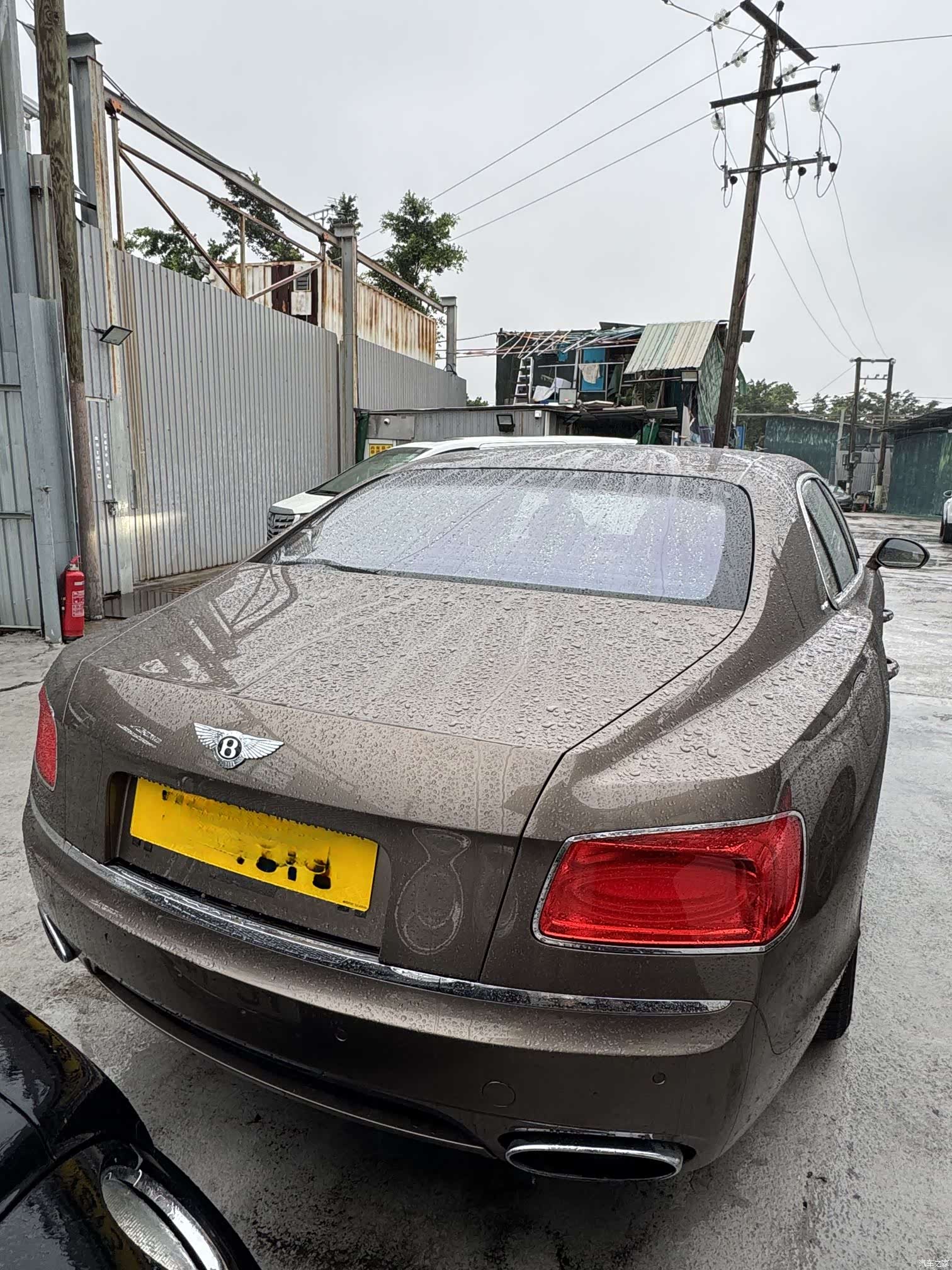 Bentley Flying Spur, 2015 4