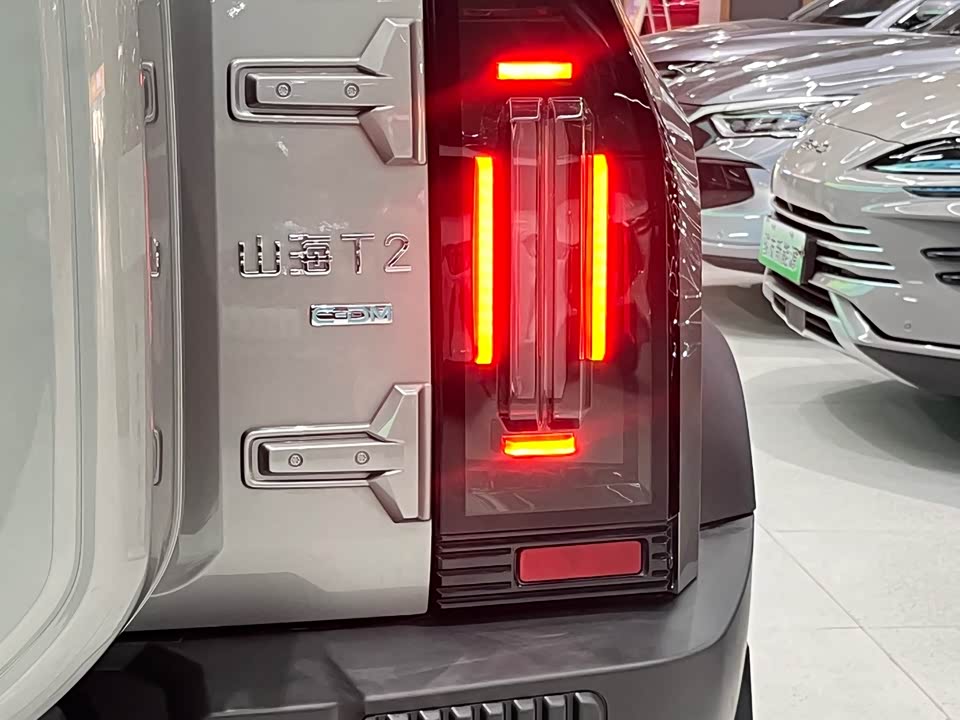 Jetour Jet Traveler C-DM