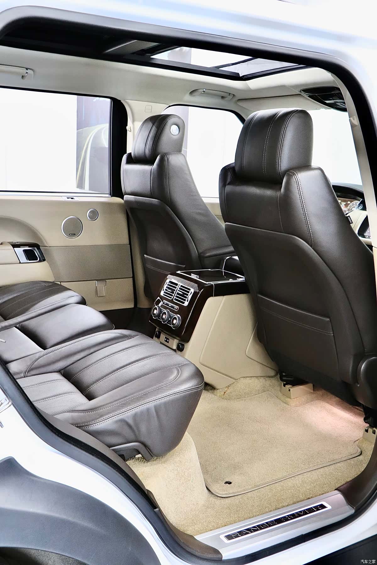 Land Rover Range Rover, 2018 17