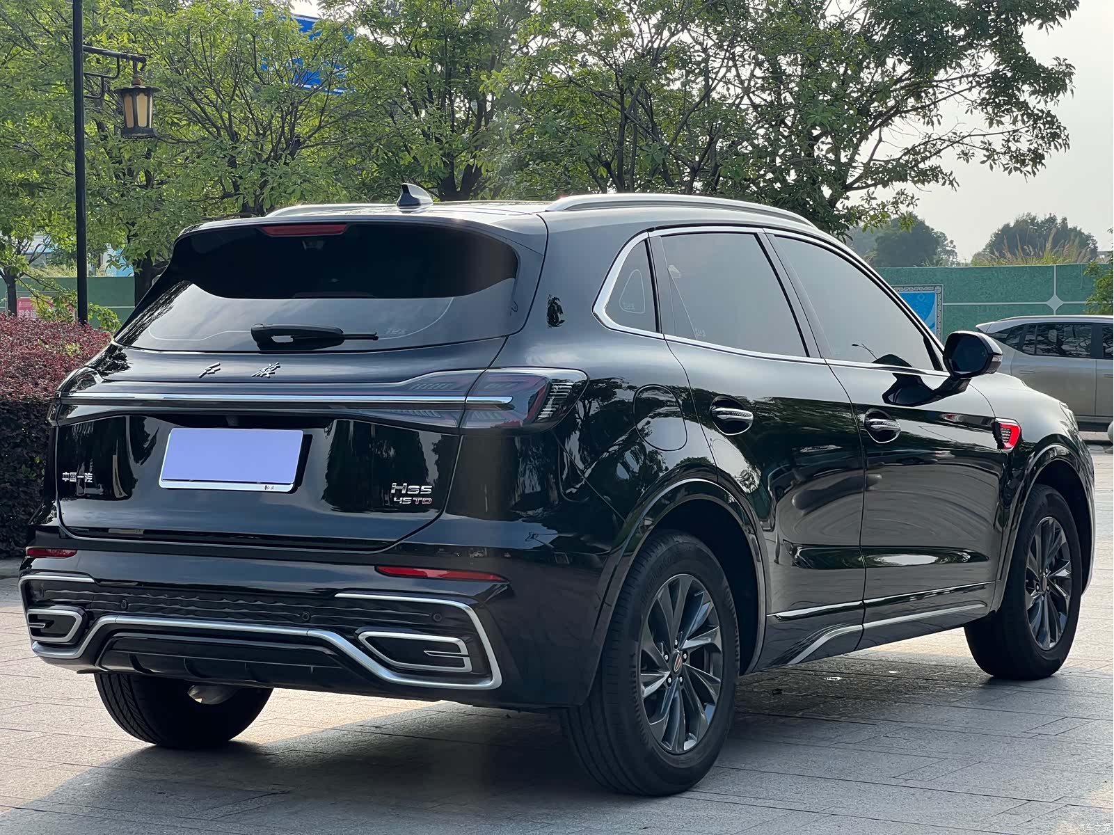 Hongqi HS5, 2024 19