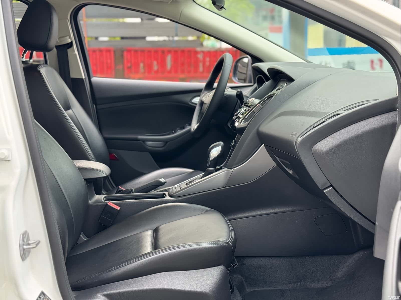 Ford Focus, 2017 8