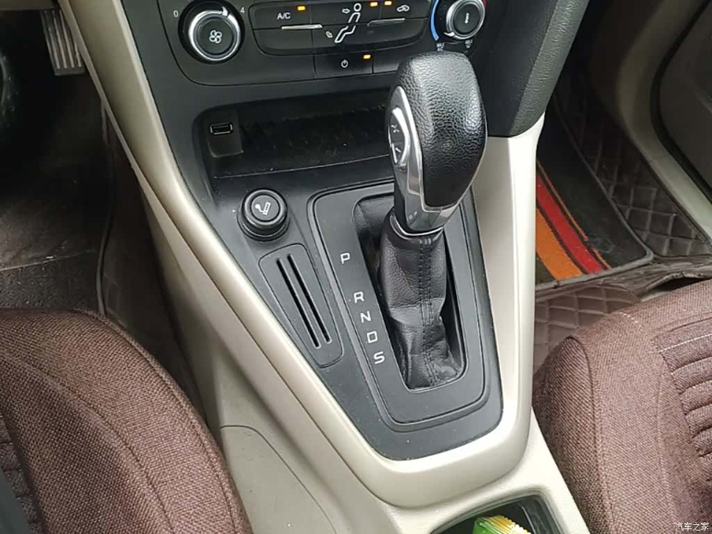 Ford Focus, 2016 21