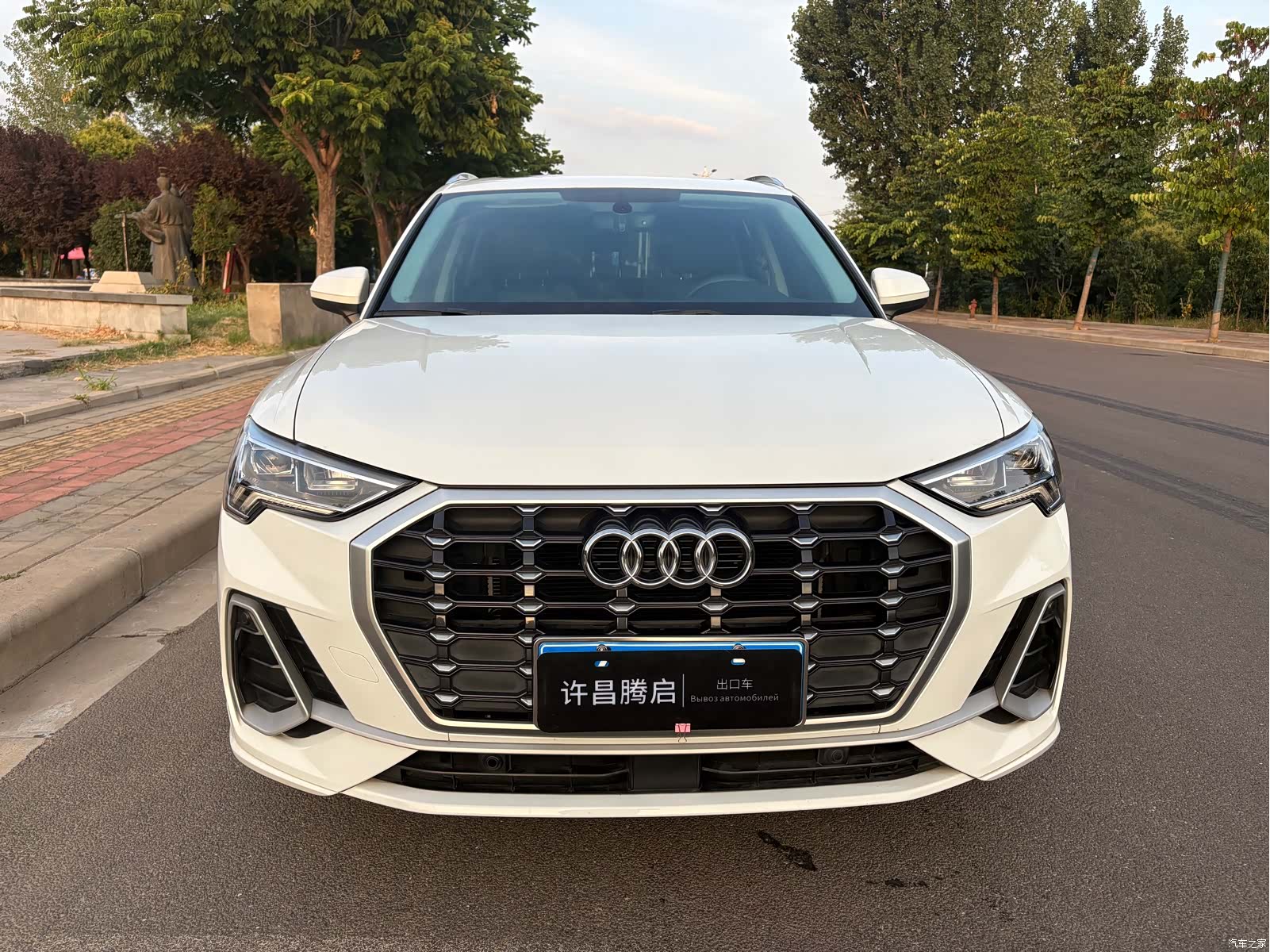 Audi Q3, 2022 2