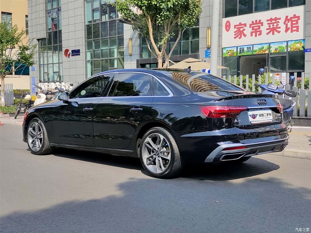 Audi A4L, 2022 4