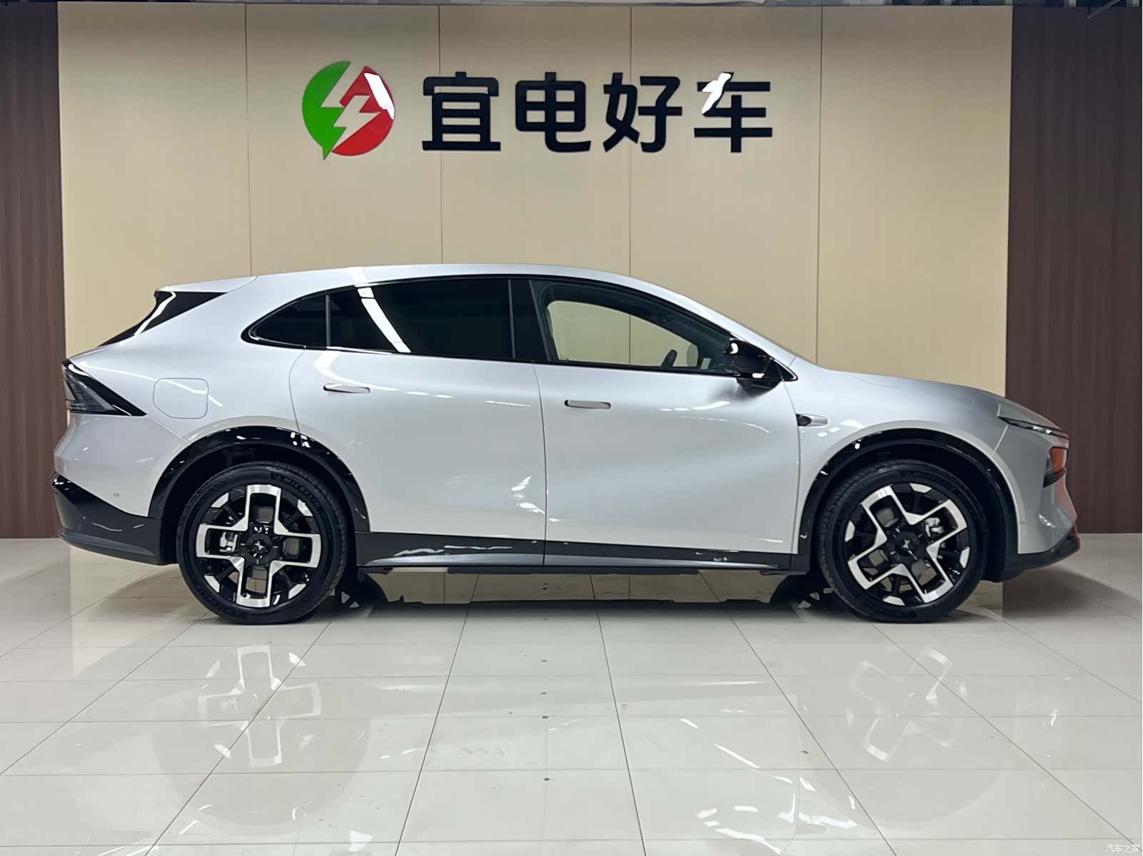 Xpeng G7, 2025 4