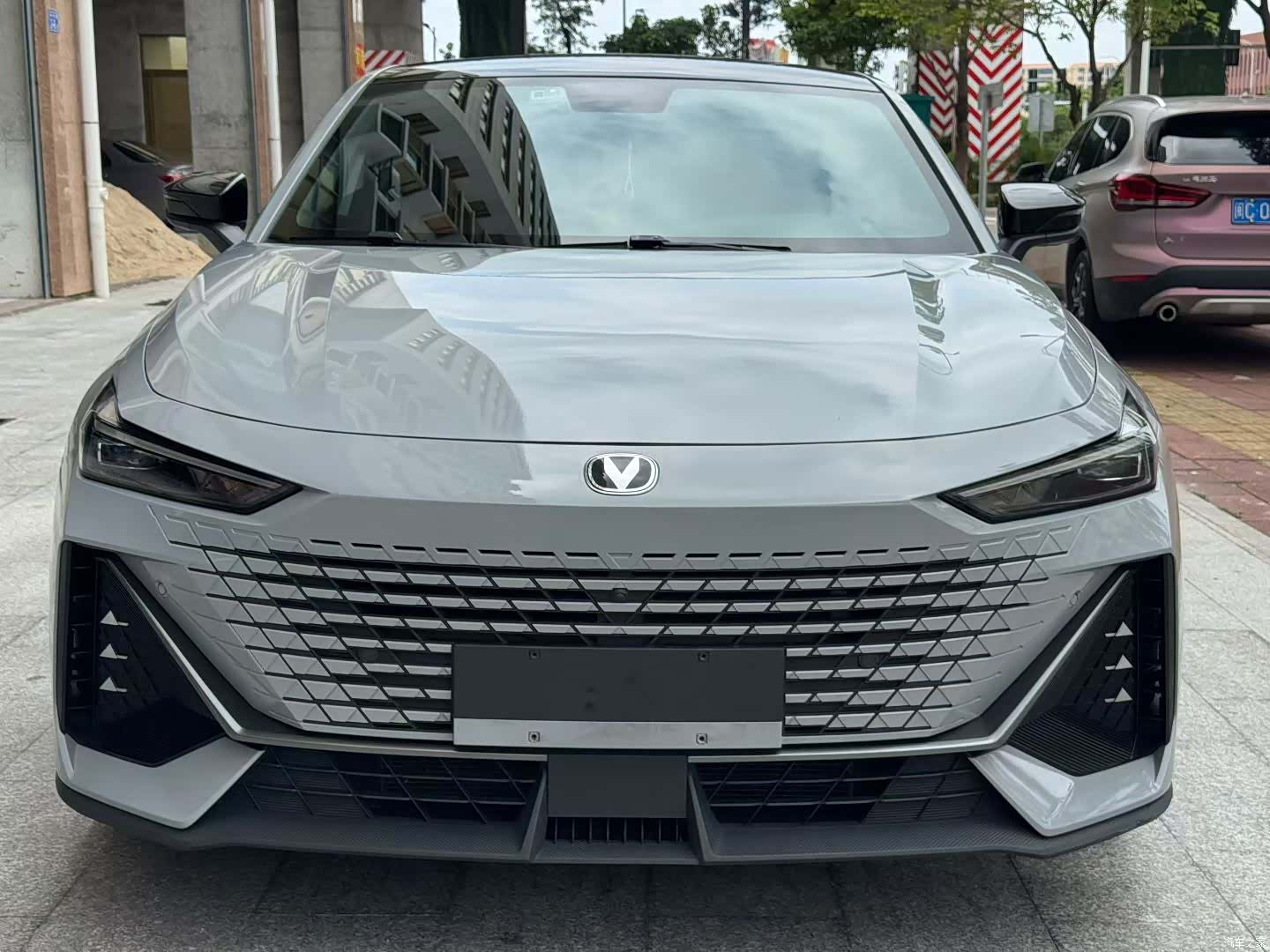 Changan UNI-V, 2022 2