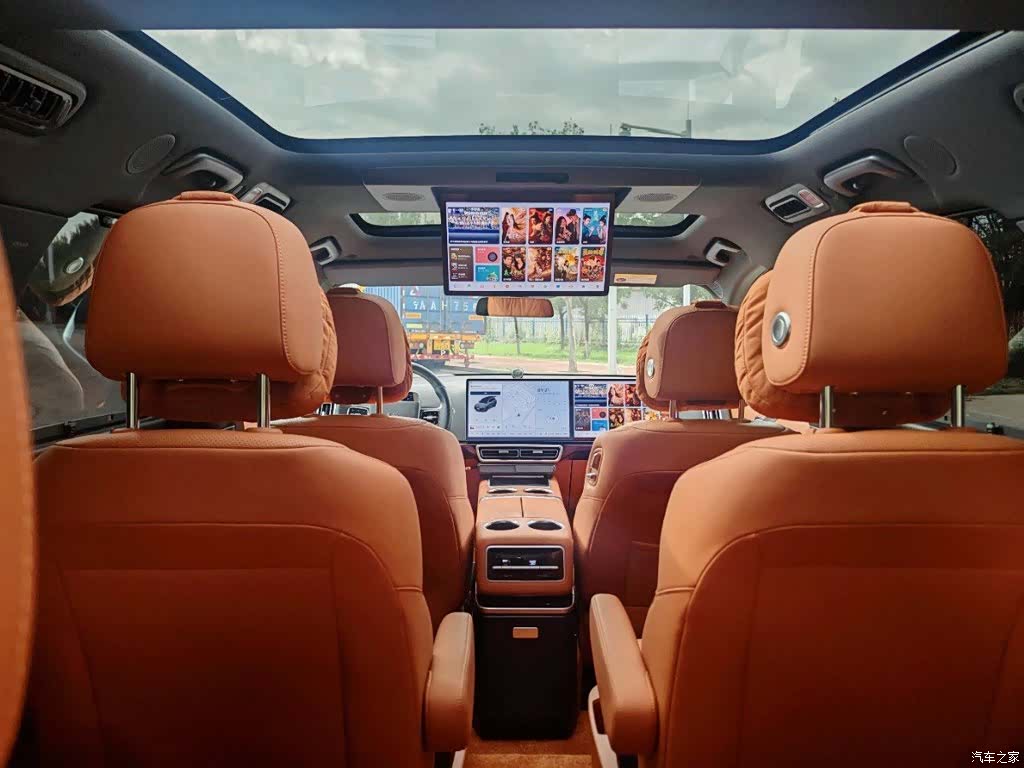 Li Auto L8, 2023 все фото