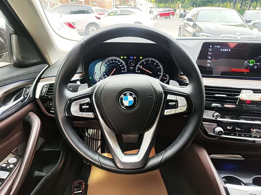BMW 5 Series, 2018 10