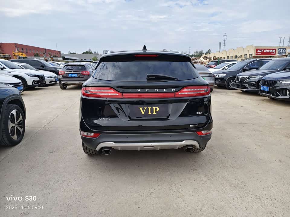 Lincoln MKC