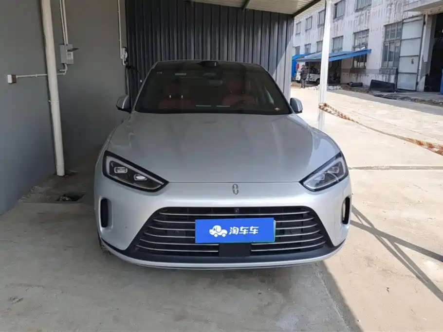 AITO Ask the world M5