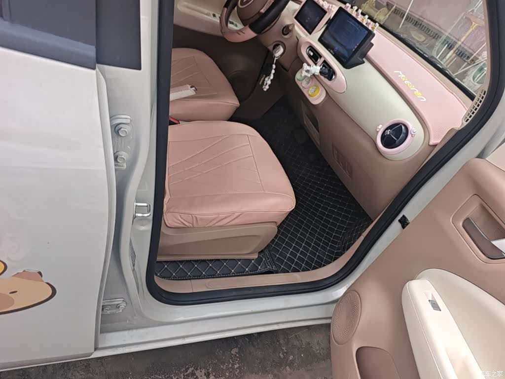 Wuling MINIEV, 2025 11