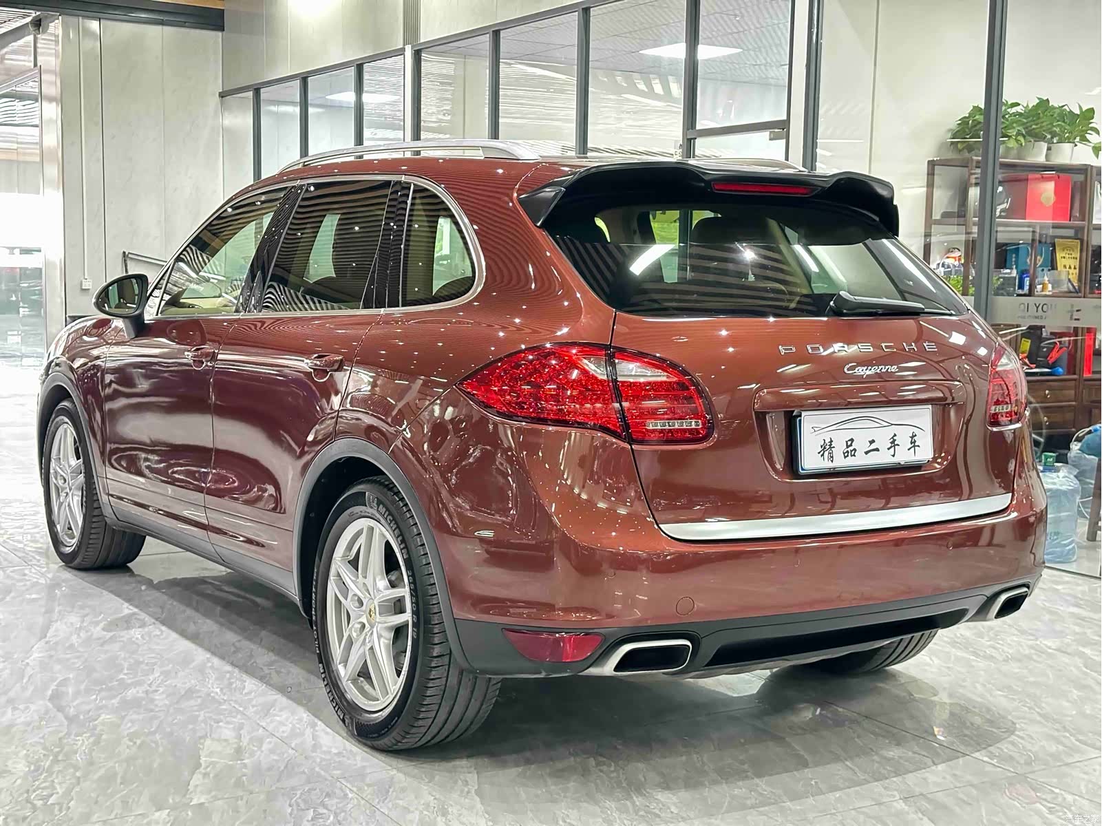 Porsche Cayenne, 2012 6