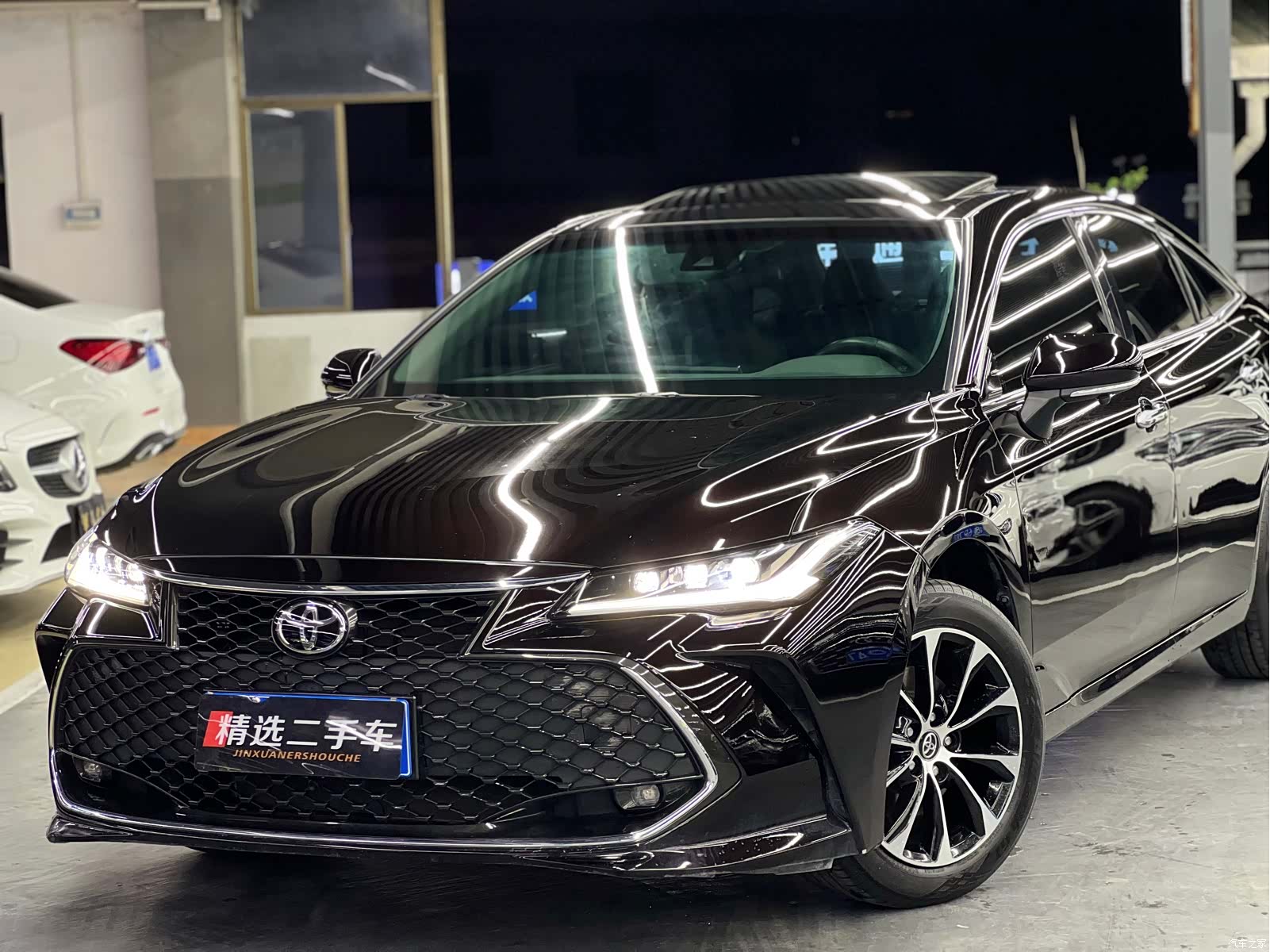 Toyota Avalon, 2022 3