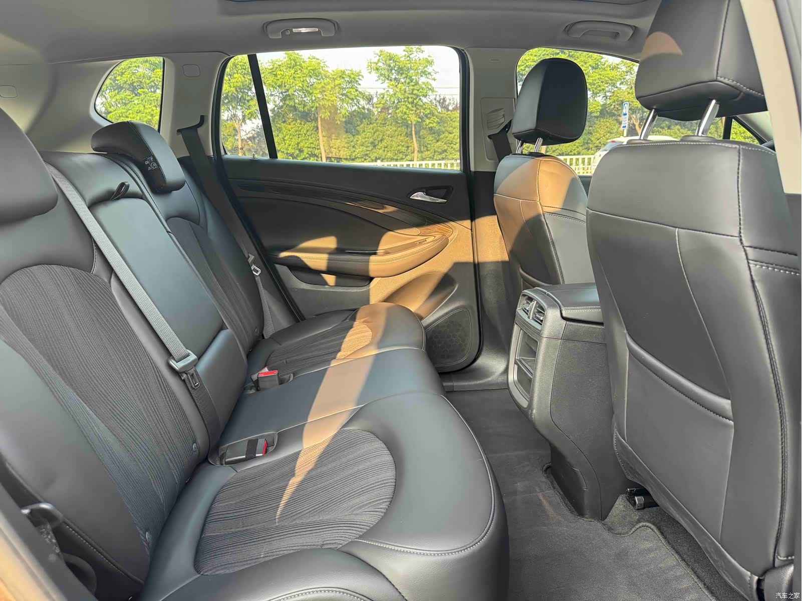 Buick Envision Plus, 2018 20