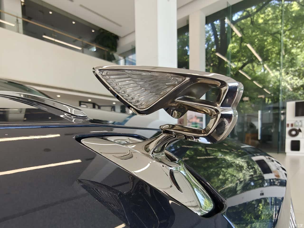 Bentley Flying Spur, 2022 все фото
